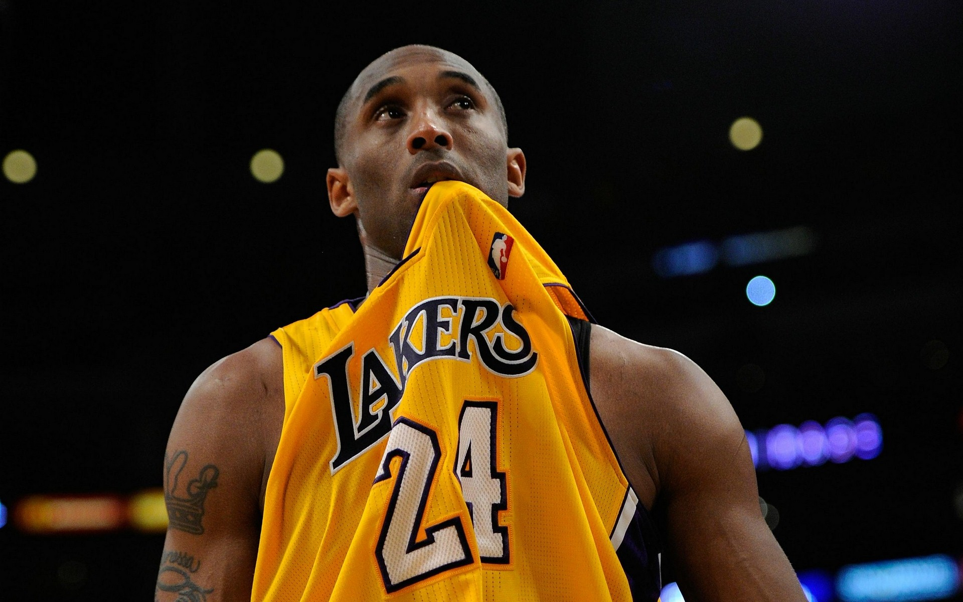 这笔签约也 这笔签约也